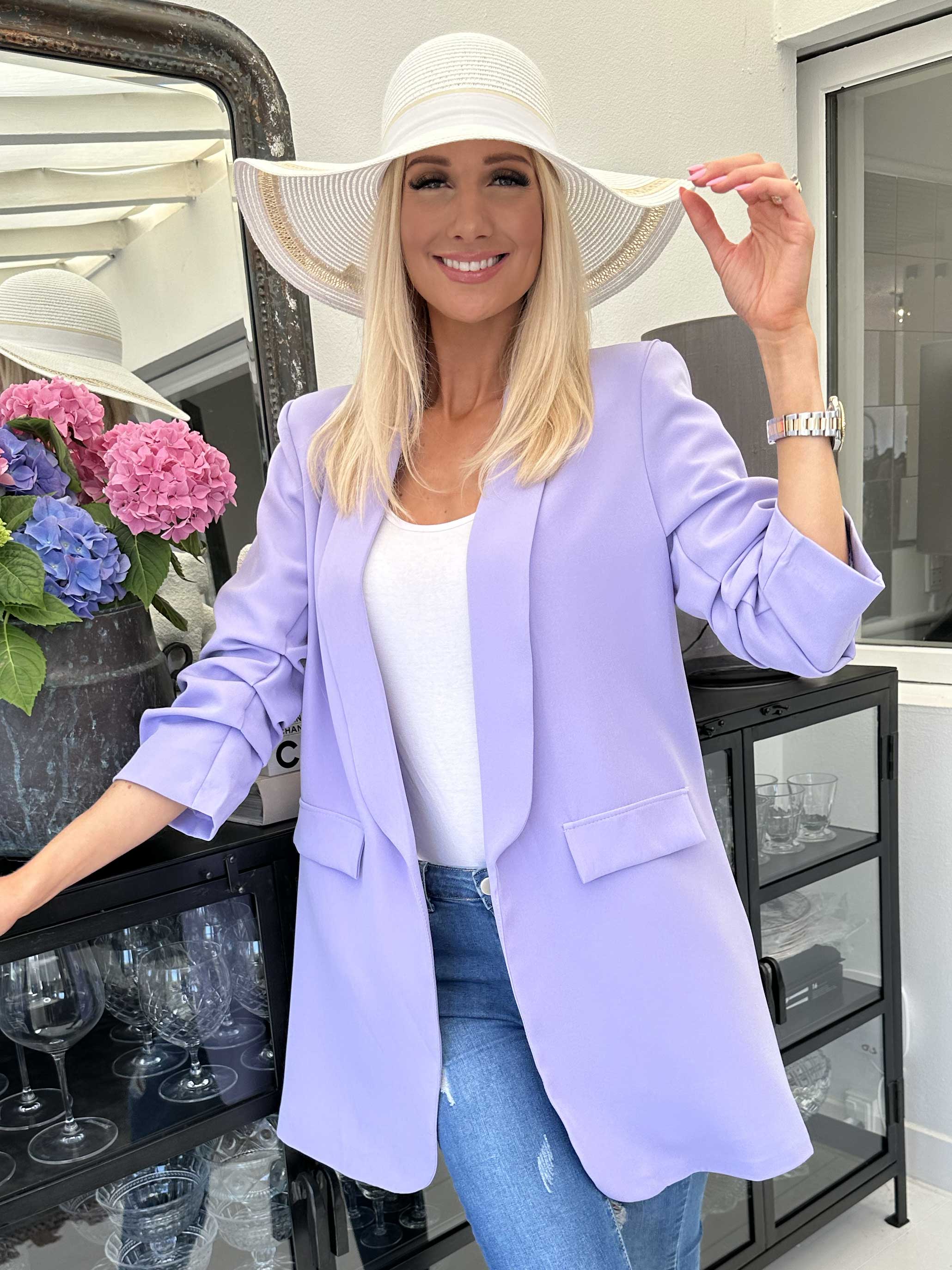 Mila Long - Snygg blazer med veck på ärmen